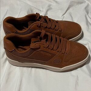 Skechers Men's Tan Sneakers